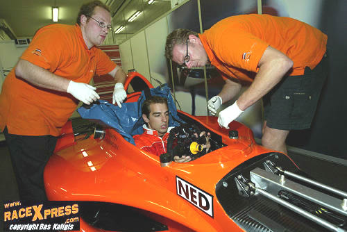 Jeroen in de A1GP bolide